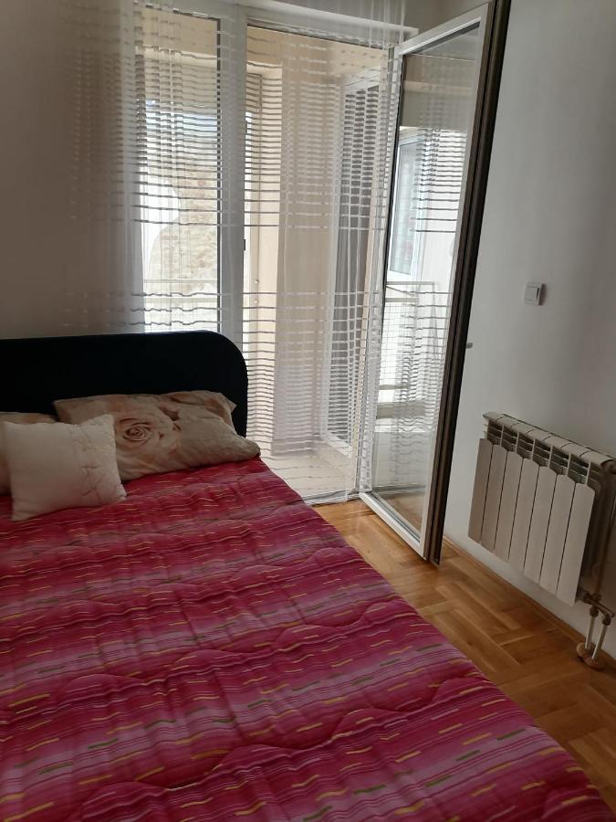Ferienwohnung Centar S Ni Exterior foto